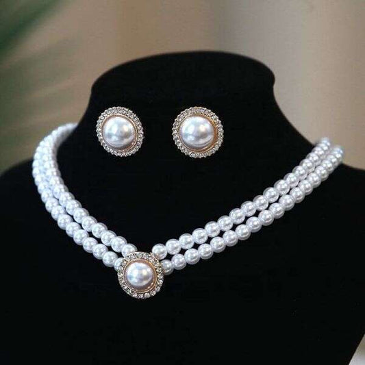 Set Perlico de Bijuterii: Lănțișor Elegant și Cercei